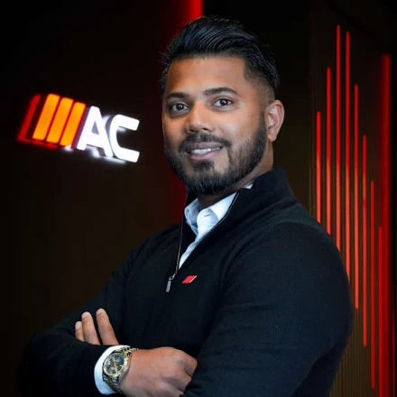 Joe Khan Profile Image