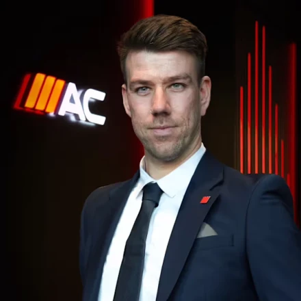 TOM JENKINS Profile Image
