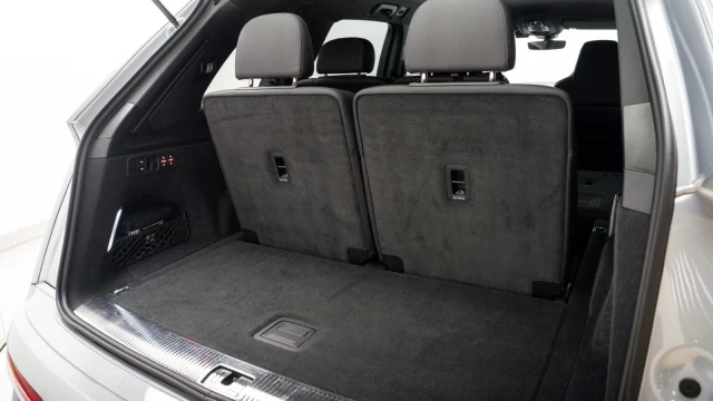 Audi SQ7 Image 7