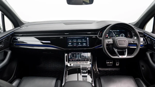Audi SQ7 Image 5