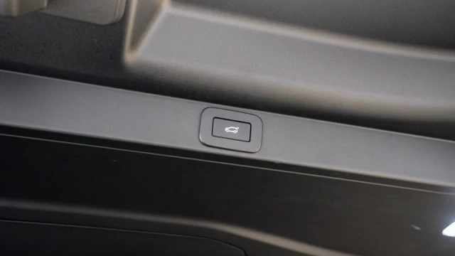 Land Rover Range Rover Image 7