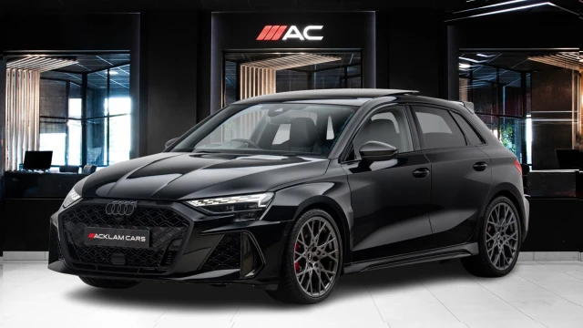 Audi RS3 Image 1