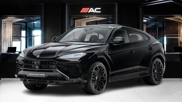 Lamborghini Urus Image 1