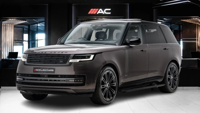 Land Rover Range Rover Image 1