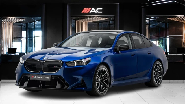 BMW M5 Image 1