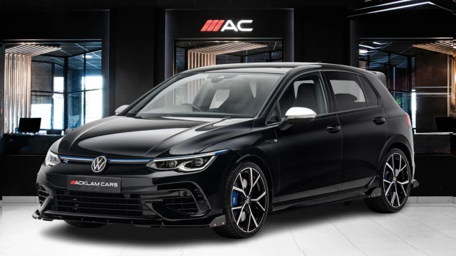 Volkswagen Golf Image 1