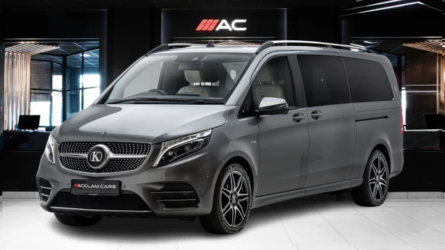 Mercedes-Benz Image 1