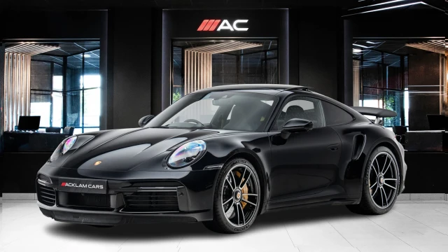 Porsche 911 Image 1