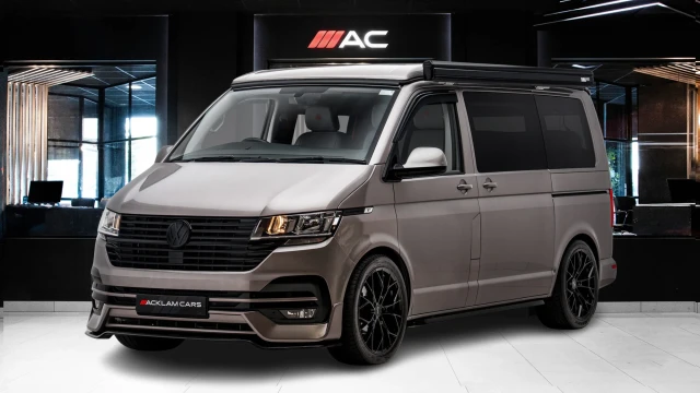 Volkswagen Transporter Image 1