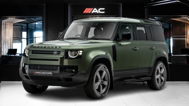 Land Rover Defender Image 1