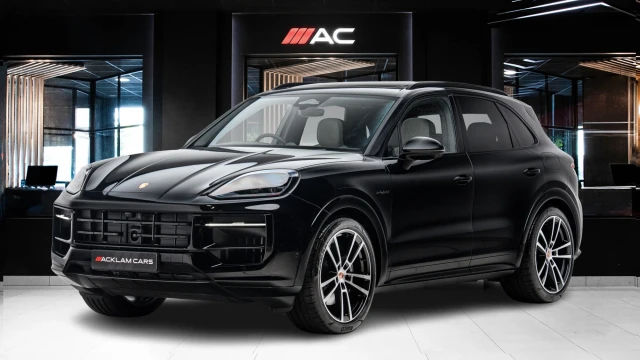 Porsche Cayenne Image 1