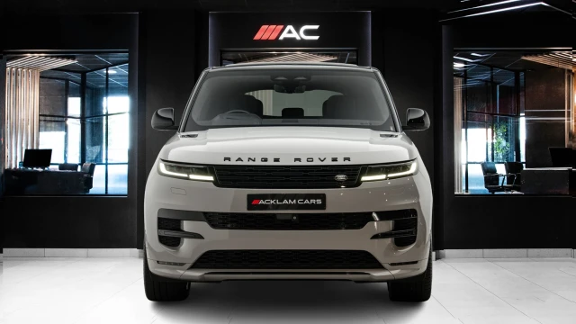 Land Rover Range Rover Sport Image 2