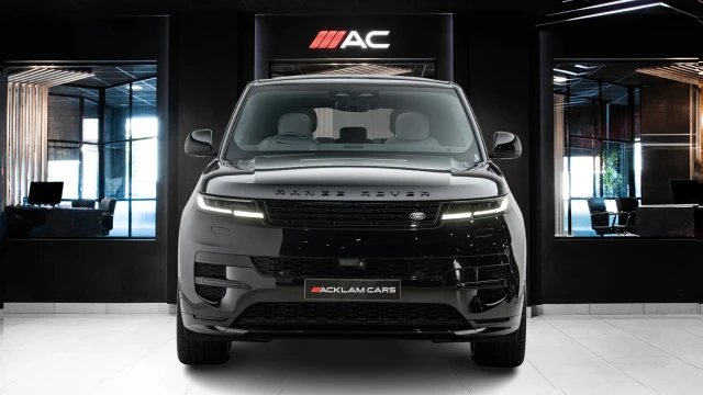 Land Rover Range Rover Sport Image 2