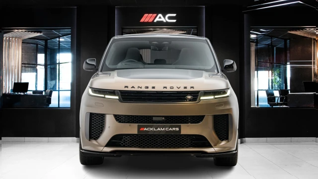 Land Rover Range Rover Sport Image 2