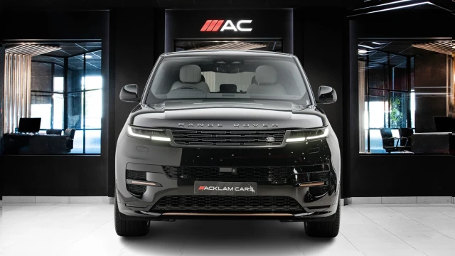 Land Rover Range Rover Sport Image 2