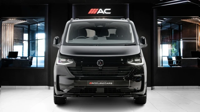 Volkswagen Transporter Image 2