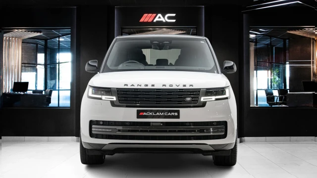 Land Rover Range Rover Image 2