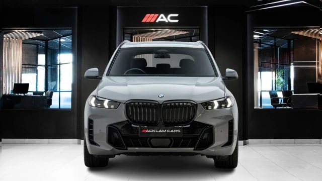 BMW X5 Image 2