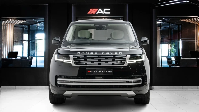 Land Rover Range Rover Image 2