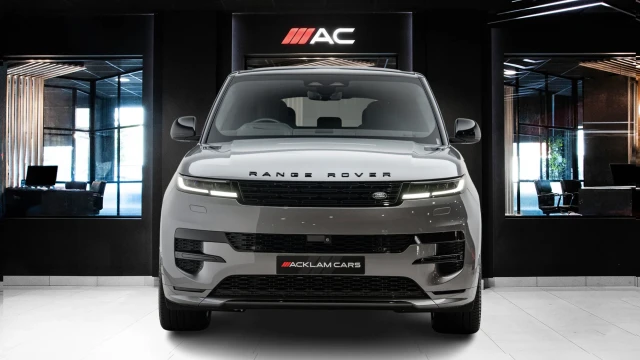 Land Rover Range Rover Sport Image 2