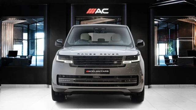 Land Rover Range Rover Image 2