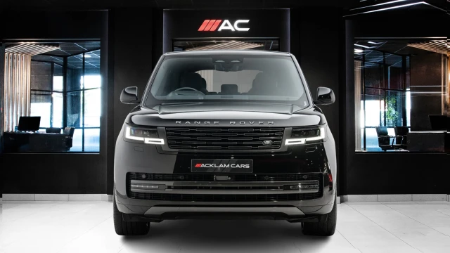 Land Rover Range Rover Image 2
