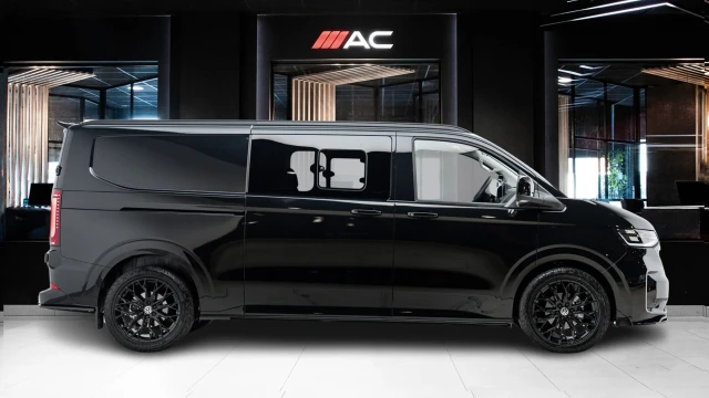 Volkswagen Transporter Image 3