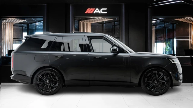 Land Rover Range Rover Image 3