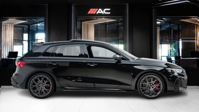 Audi RS3 Image 3
