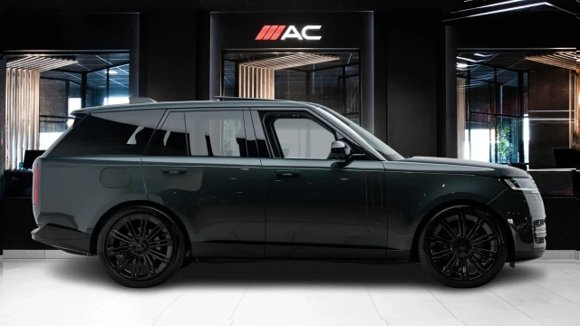 Land Rover Range Rover Image 3