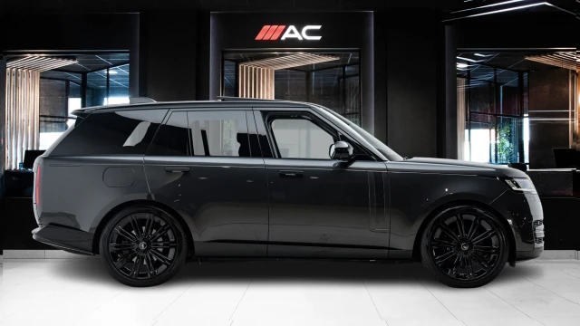 Land Rover Range Rover Image 3