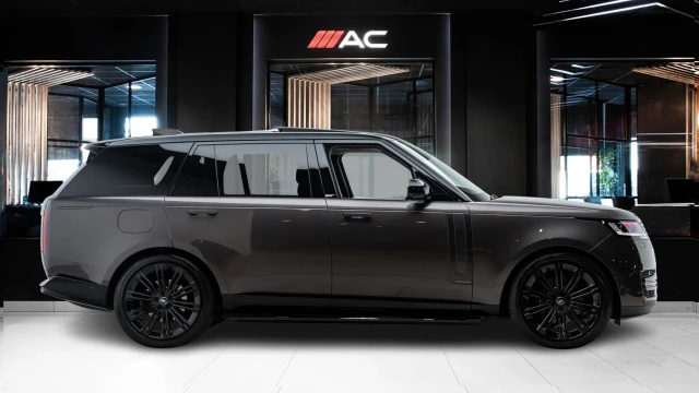 Land Rover Range Rover Image 3
