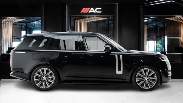 Land Rover Range Rover Image 3