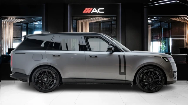 Land Rover Range Rover Image 3