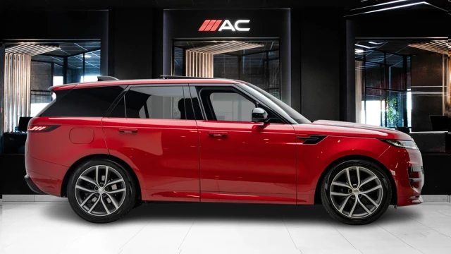 Land Rover Range Rover Sport Image 3