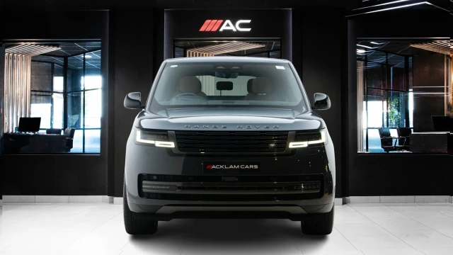 Land Rover Range Rover Image 2
