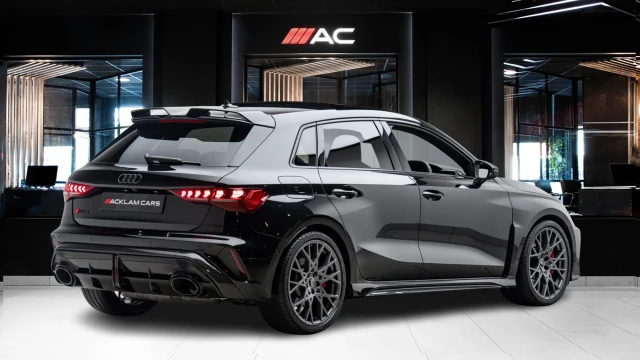 Audi RS3 Image 4