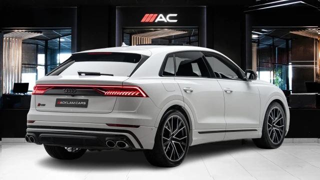 Audi SQ8 Image 4