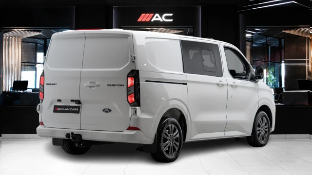 Ford Transit Custom Image 4