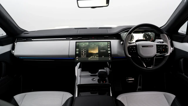 Land Rover Range Rover Sport Image 6