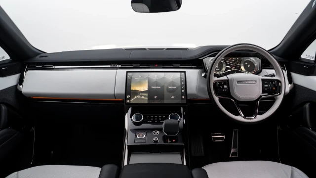Land Rover Range Rover Sport Image 5