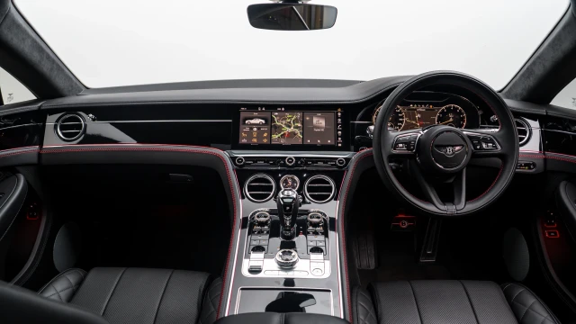 Bentley Continental GT Image 5