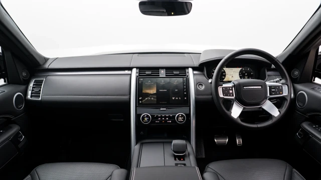 Land Rover Discovery Image 5