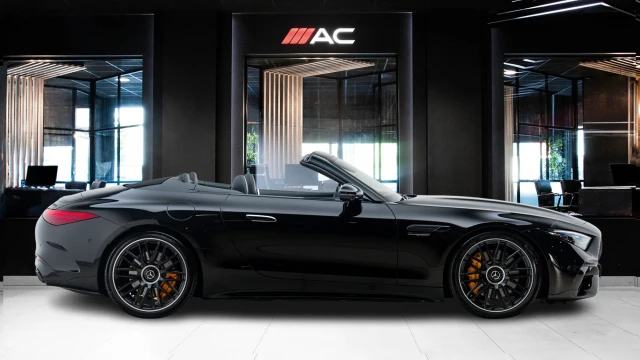 Mercedes-Benz SL Image 5
