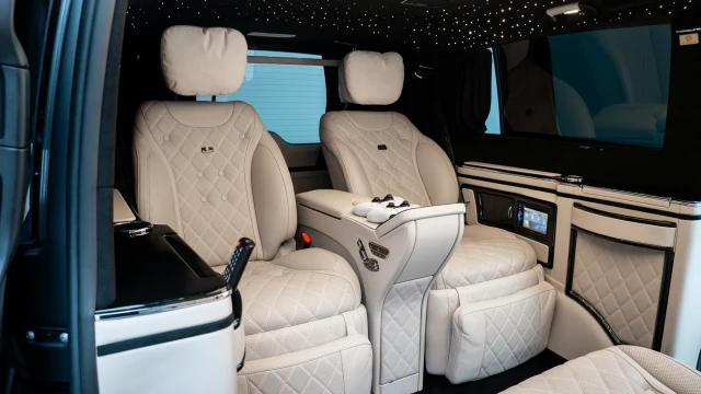 Mercedes-Benz Image 5