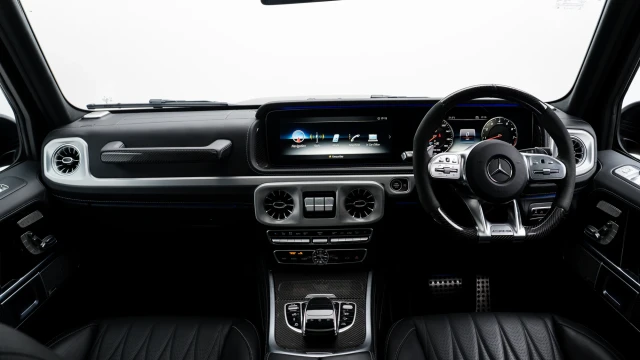 Mercedes-Benz AMG G63 Image 5