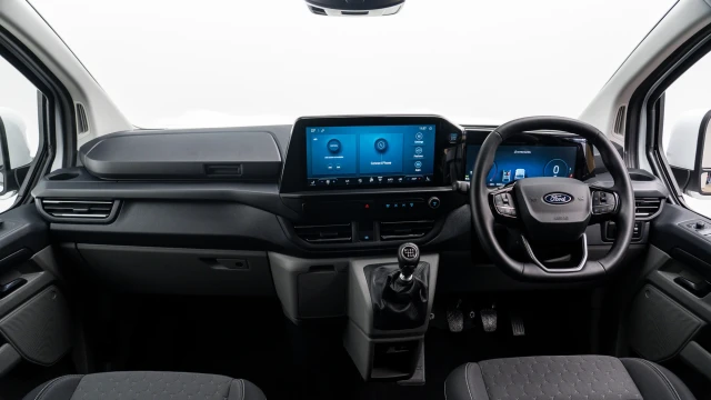 Ford Transit Custom Image 5