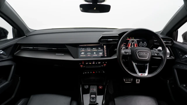 Audi RS3 Image 5