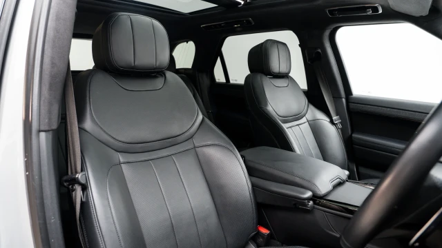 Land Rover Range Rover Sport Image 6