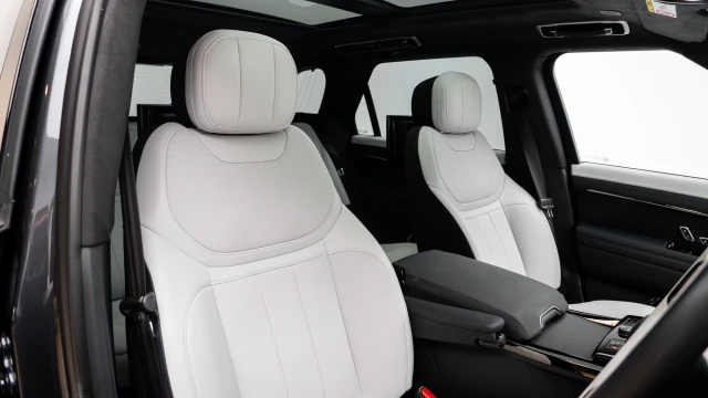 Land Rover Range Rover Sport Image 6